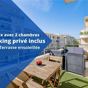 La Joliette; Duplex 2 Chambres, Parking Inclus+ Terrasse+ Ascenseur Appartement